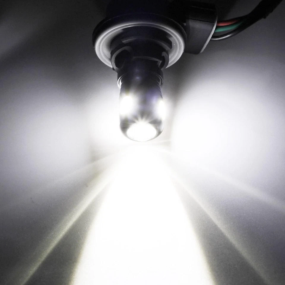 Par 3157 Bombillas LED Blanco 3357 3457 para Buick LaCrosse Foto 2 de 4