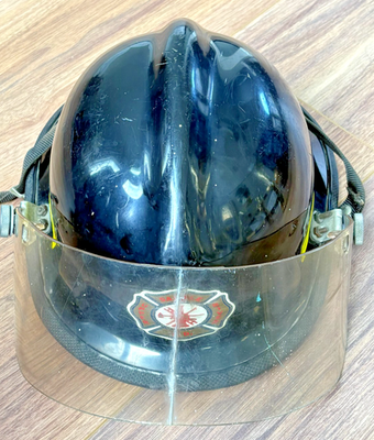 Vintage Cairns & Brother Model 770 Fire Helmet, ANSI Z89.1-1969