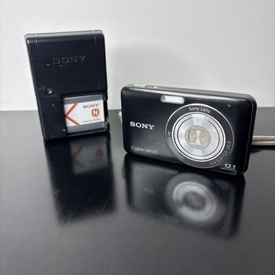 Sony Cyber-shot DSC-W310 (Black) Digital Camera w/Charger, 2GB SD & 2   s  READ