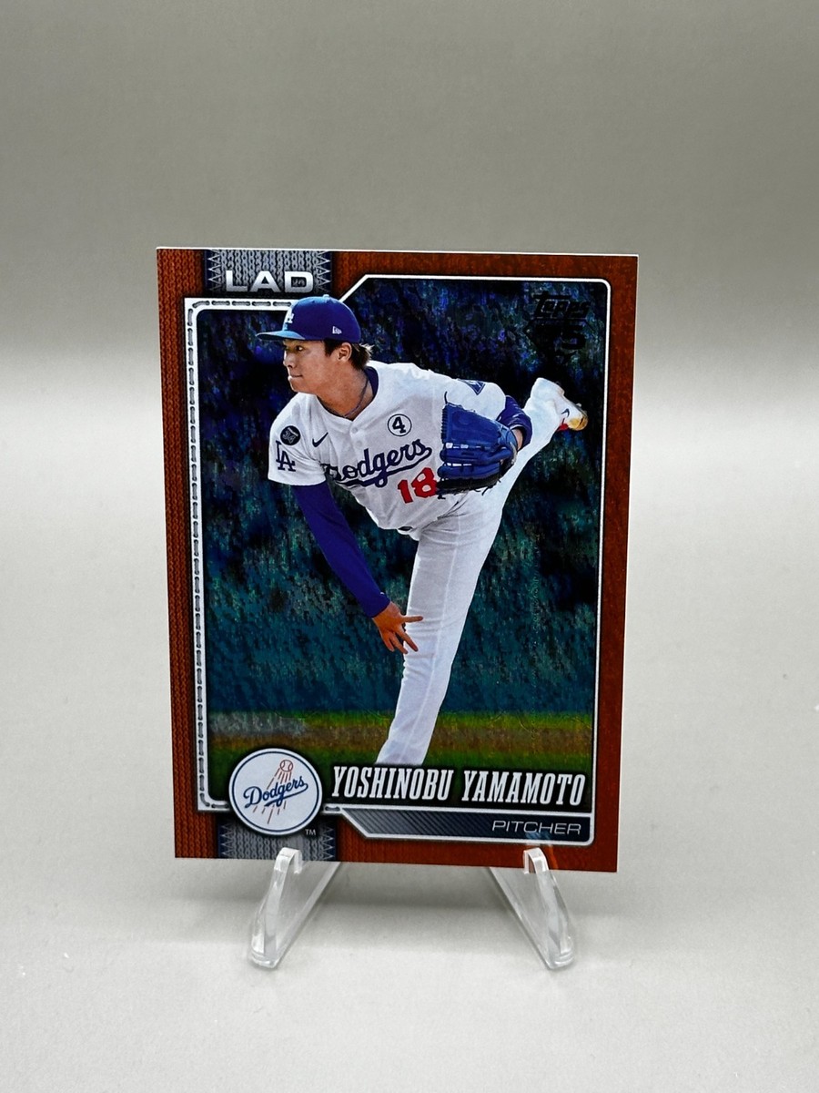 2026 Topps Series 1 Yoshinobu Yamamoto Orange Speckle Refractor