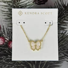 KENDRA SCOTT Haley Bow Gold Pendant Necklace In Ivory Mother of Pearl