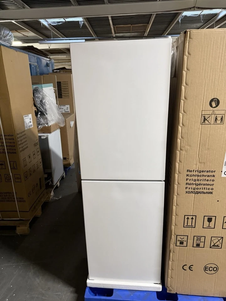 LEC Fridge Freezer Combi Model 837369 - White - Image 4 of 4