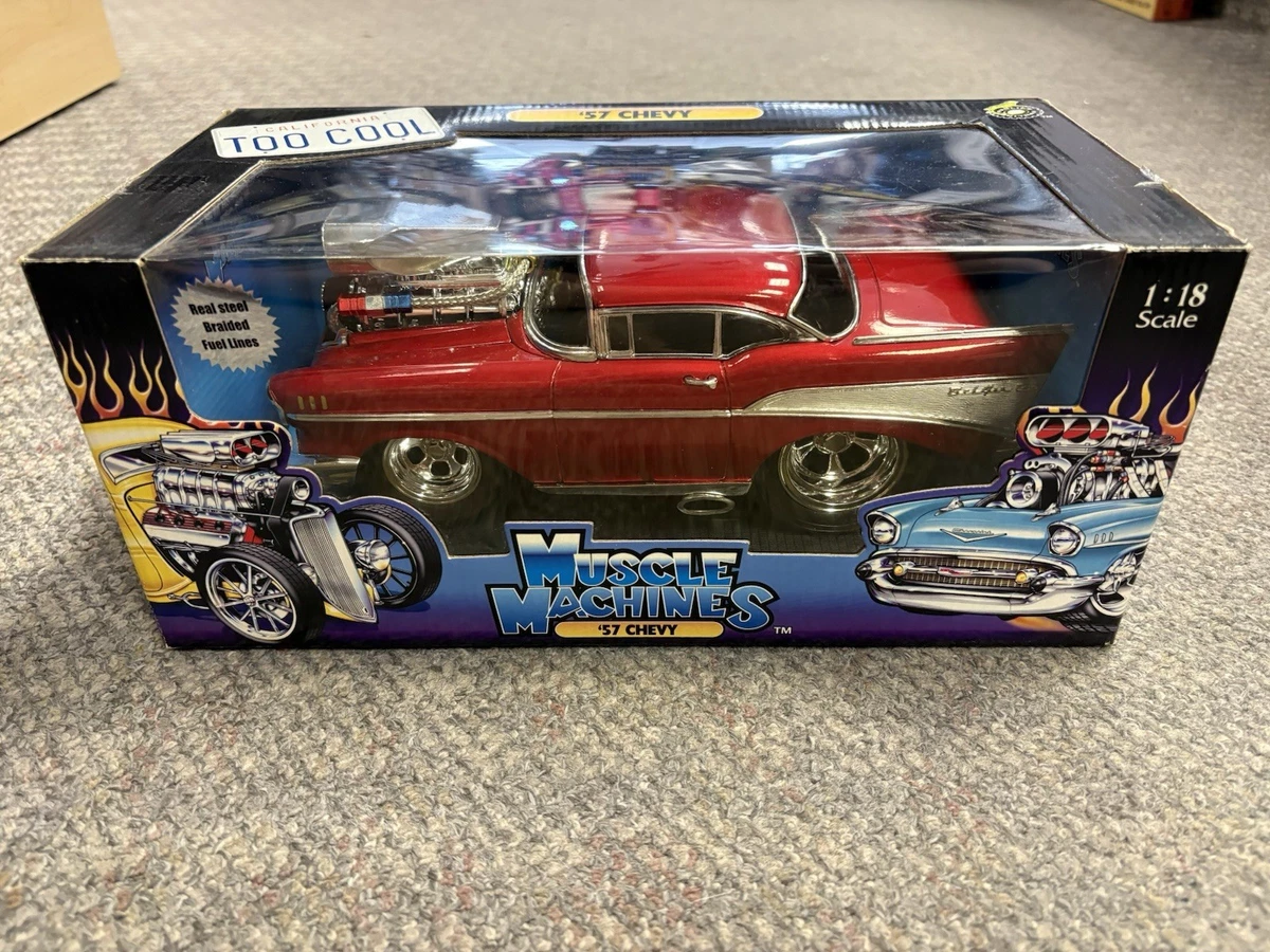 Muscle Machines 57 Chevy 1/18スケール　新品未開封 Muscle Machines Chevrolet 1:18 Scale Diecast & Toy Vehicles for