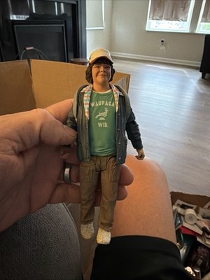 Netflix Stranger Things Dustin McFarlane Figure