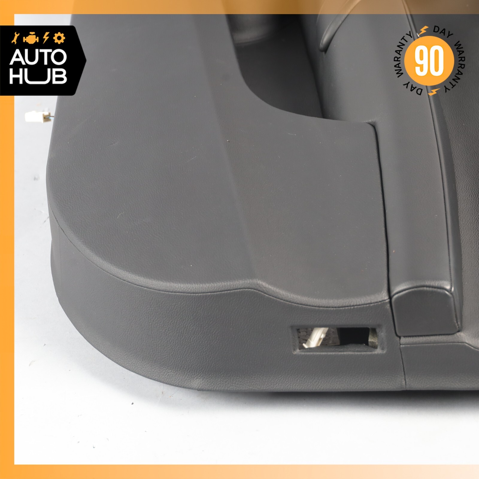 14-17 Maserati Quattroporte M156 S Q4 Front Right Side Interior Door Panel OEM