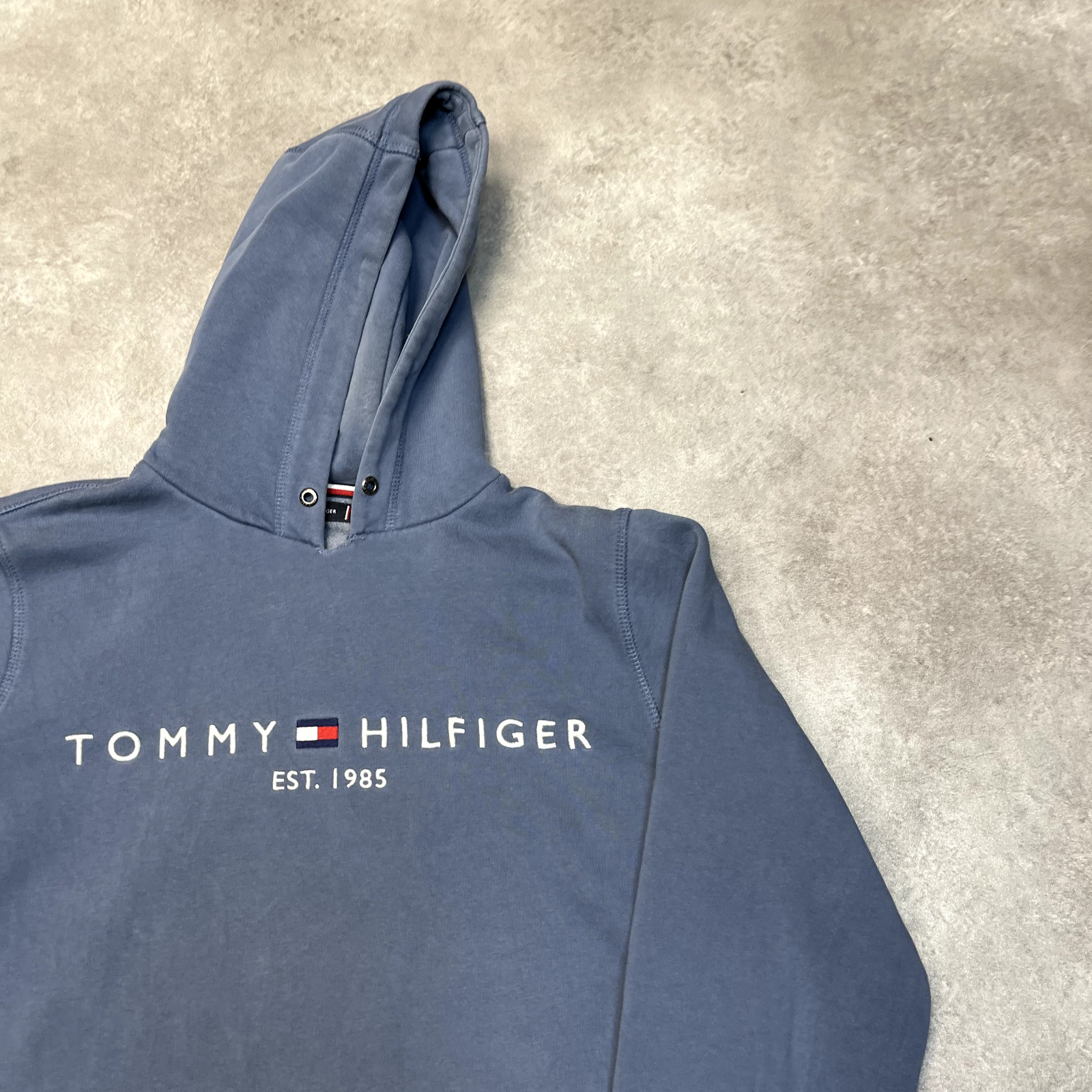Tommy Hilfiger Hoodie Mens Medium Spellout Y2K Vintage Sports Sweatshirt, Blue image 2