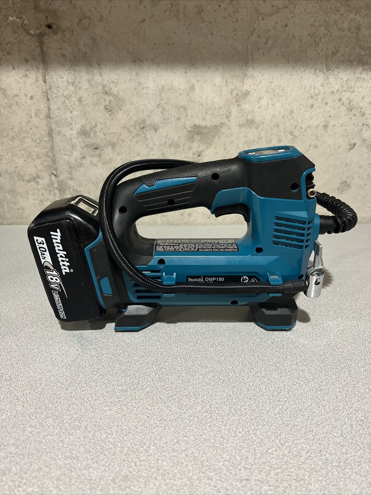 Makita 18v Battery Travel Case For Makita DMP180ZX 18V LXT Lithium - Main Image