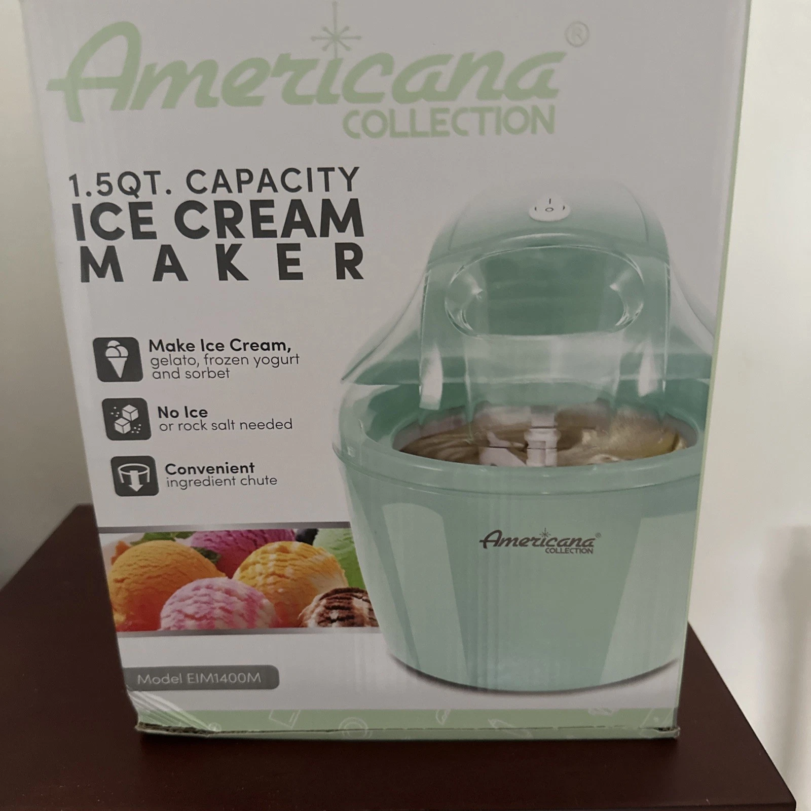 Americana 1-qt Electric Ice Cream Maker with Quick Freeze Model EIM1400M