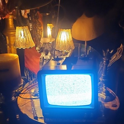 RCA 9 in Black CRT Television TV 480i Resolution Classic Tube Display