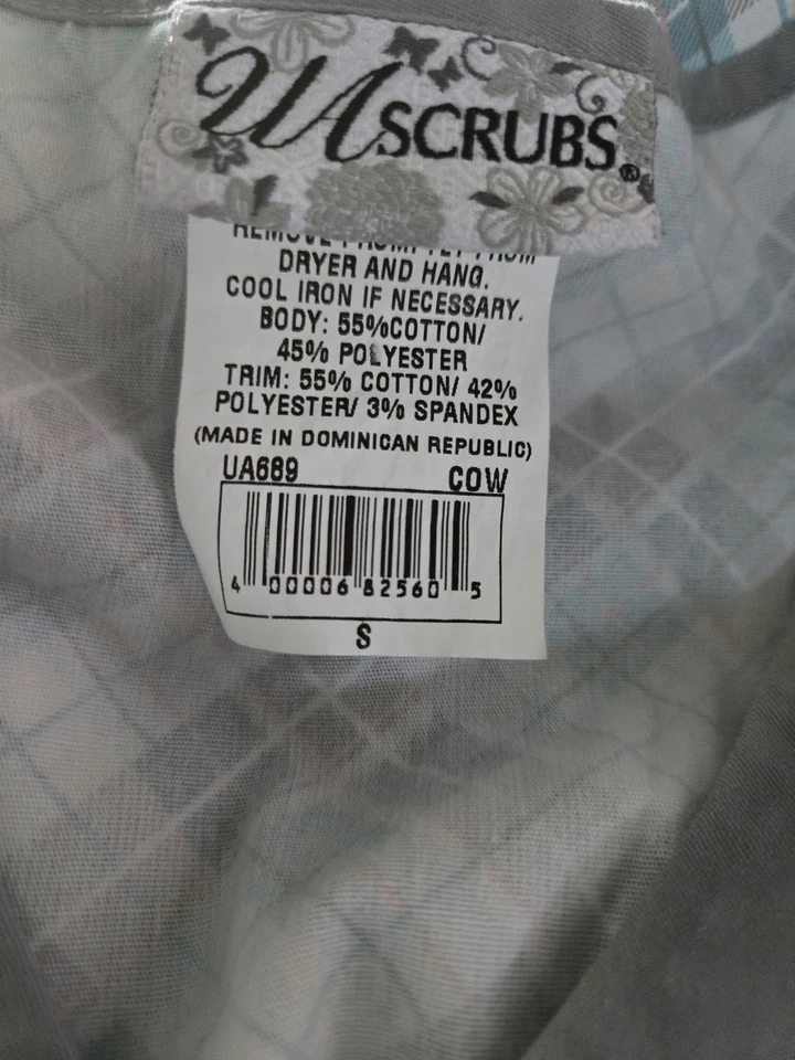 Blusa Médica UA Talla S-Gris/Azul/Blanco a Cuadros con 3 bolsillos-Pecho 21"/L 25" Foto 3 de 4