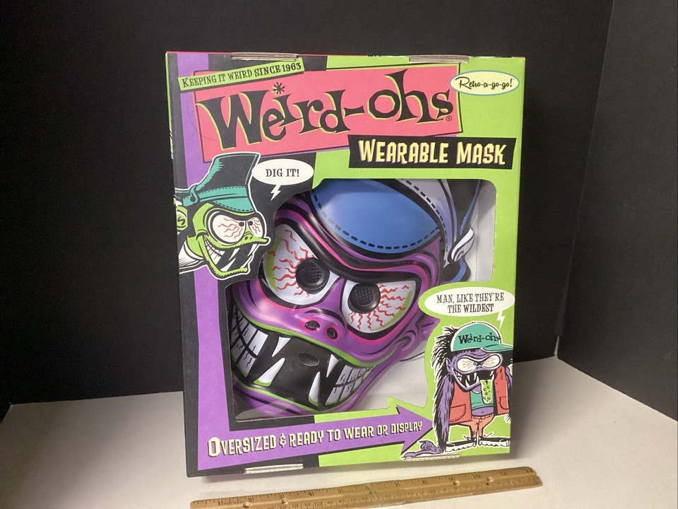A wearable Davey mask from the Retro-a-go-go Weird-Ohs Halloween line — styled after the beloved 1960s monster-car cartoon character, this is peak retro Halloween cool.