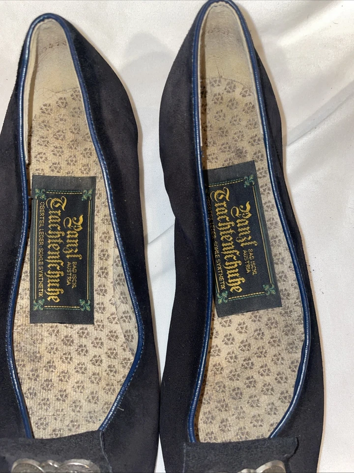 Zapatos bávaros de gamuza negros Trachten vintage con hebilla de metal Alemania 7,5 Foto 2 de 4
