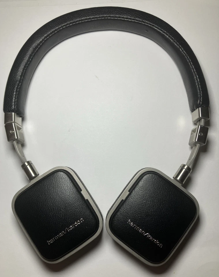 Harman Kardon RARE ! Soho Lie-Flat On-Ear Mini iOS Headphones (Black) wired - Image 2 of 4