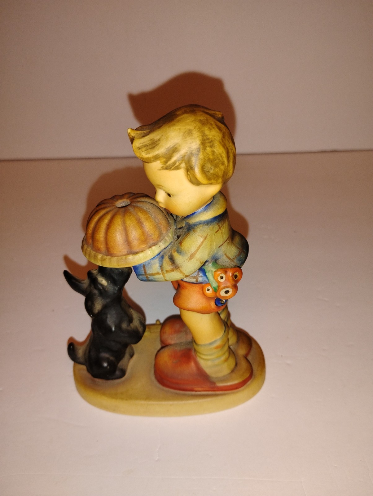 Vintage Goebel M.I. Hummel Figurine 