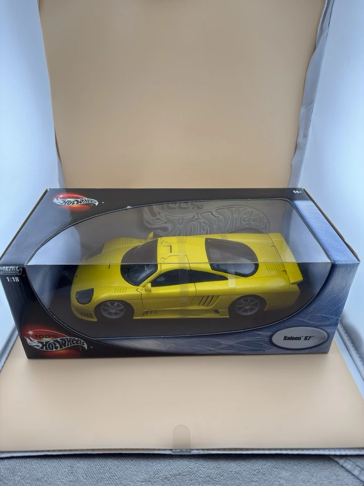 100% Hot Wheels Saleen S7 1:18 Scale Diecast Yellow NIB - Image 4 of 4