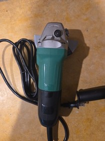 Hitachi 4 1/2" Disc Grinder 5.1 Amp G12SS2