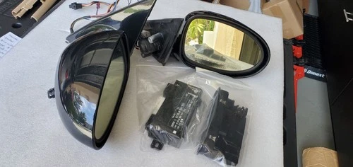 PAIR OF OEM 1999-2003 BMW M5 E39 DOOR MIRRORS  INCL. CONTROL PANEL & RELAY BOX