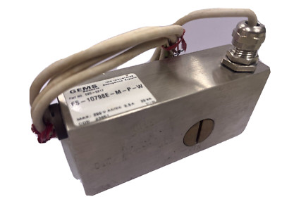 GEMS  FS-10798 E M-P-W P/N 020-0217  Stainless Steel Piston Flow Switch 1/2'' NPT