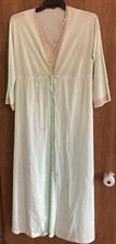 Vtg VANITY FAIR Long Nightgown Robe Set 34 XS Mint Green Nylon Antron Lace