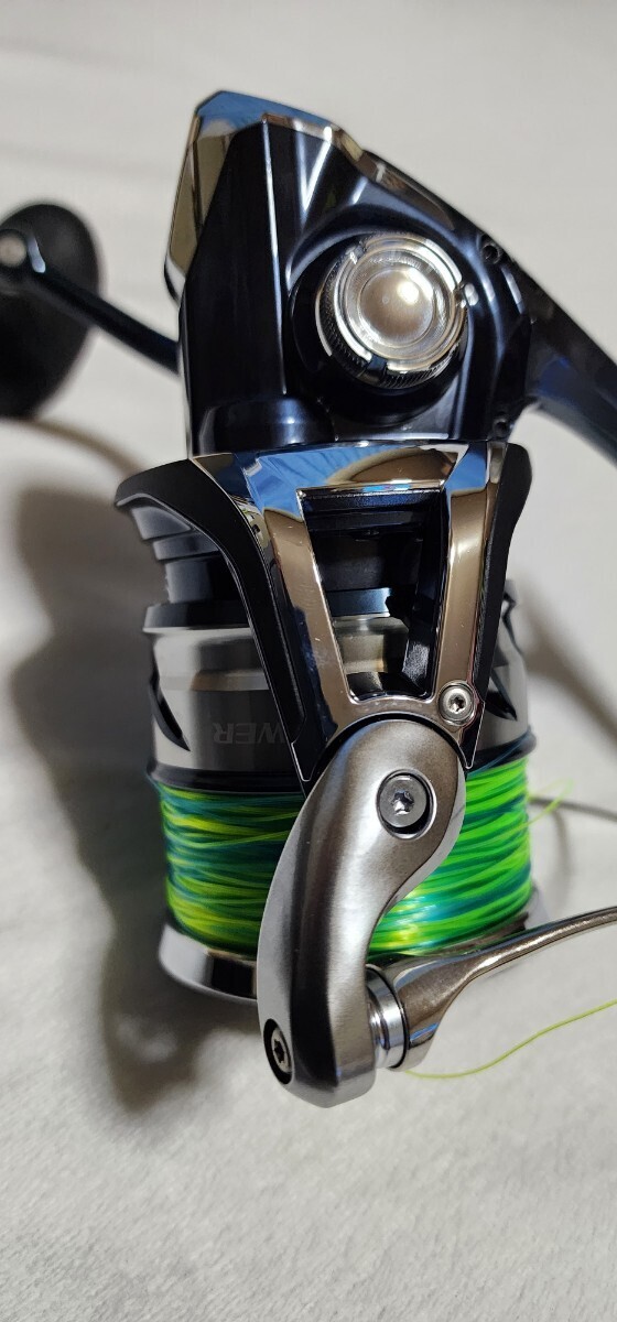 Shimano 21 Twin Power SW14000PG-C Fishing Reel with Storage Shimano 21 Twin Power SW14000PG-C Fishing Reel with Storage