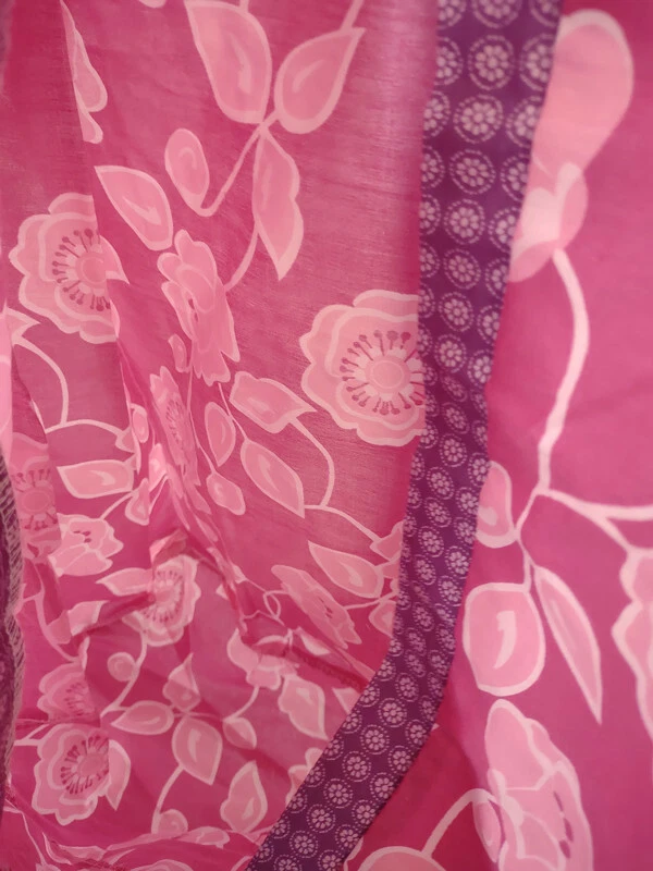 Bolsa de pañales apilada CocaLo rosa púrpura rosa flor Foto 4 de 4