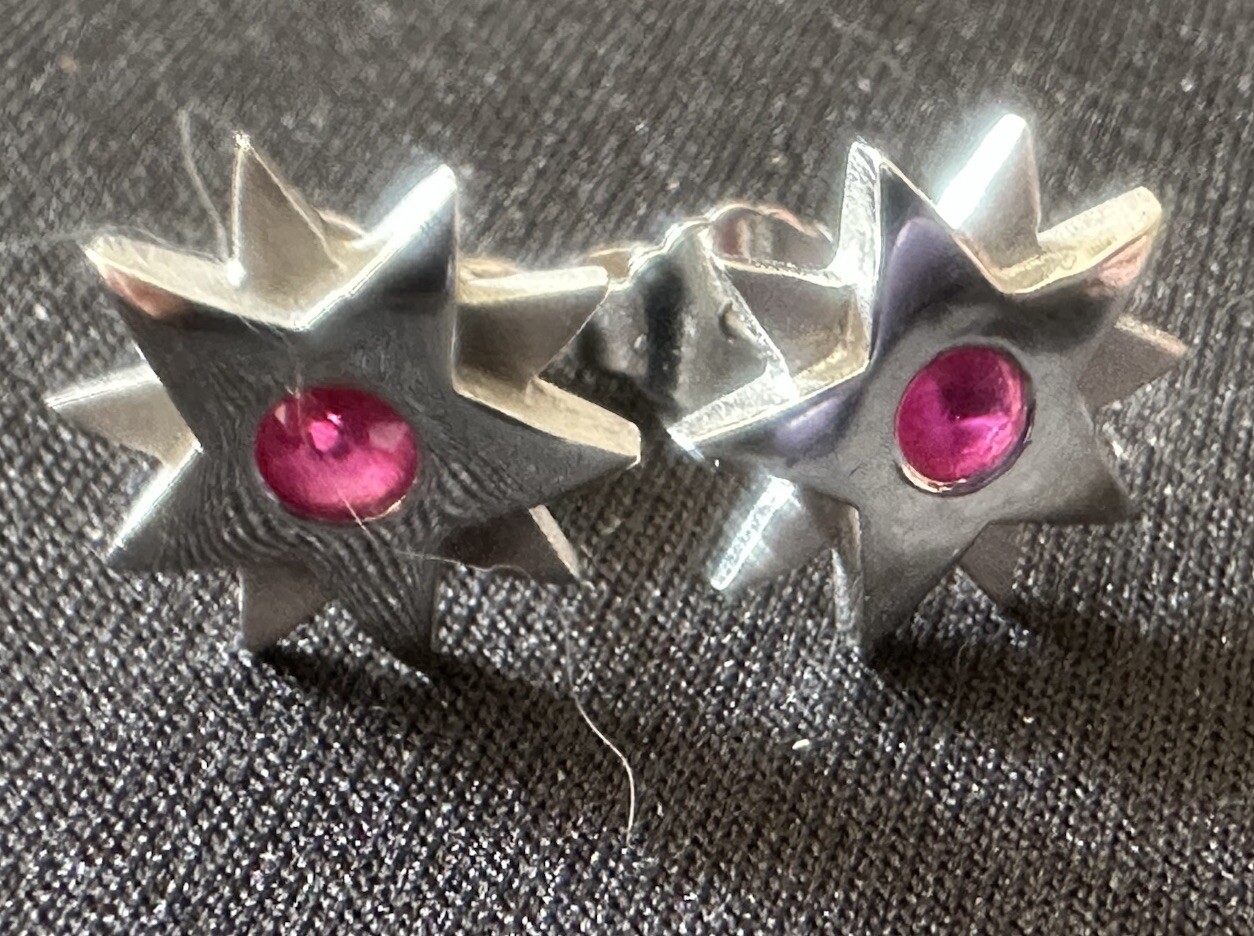 18K Solid White Gold Ruby Star Stud Earrings 3.87… - image 1