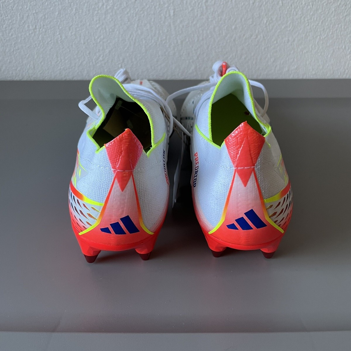 NEW Adidas Predator Edge.1 Low SG Soccer Cleats GW1014 Size 10.5 White Adidas Predator Edge.1 L SG GW1014 White Soccer Cleats Shoes  main image 2