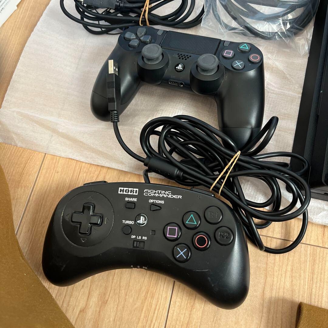 Sony PlayStation 4 PS4 Pro Jet Black 1TB CUH-7100BB01 Game Sony PlayStation 4 PS4 Pro Jet Black 1TB CUH-7100BB01 Game