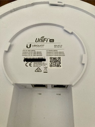 Ubiquiti Networks UAP-XG-US UniFi XG Quad-radio 802.11ac Wave, 8 Spatial Streams - 第 3/3 張圖片