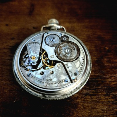 Vintage 1920s Elgin Pocket Watch Grade – Broken 15j Display
