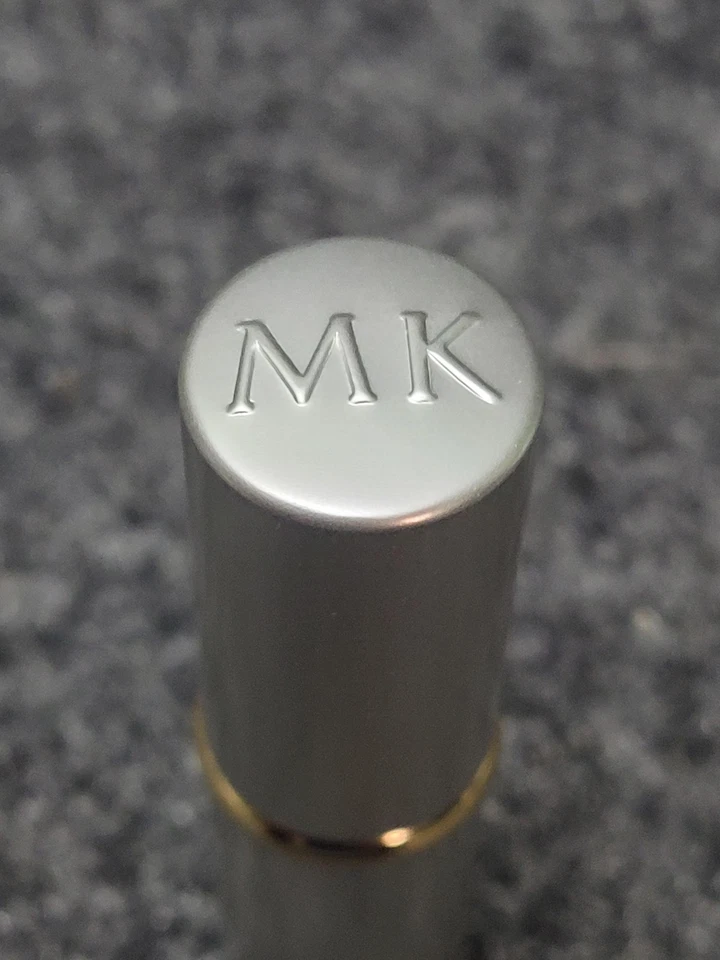 Mary Kay Signature Lipstick Hot Fudge Brown DM26 Creamy Satin Full Size New Rare - Image 4 of 4
