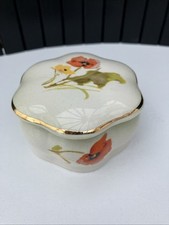 Small Vintage Palissy Royal