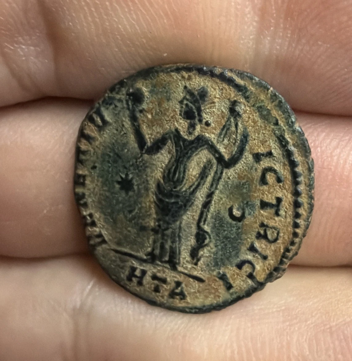 Imperio Romano . RARO FOLLIS DF GALERÍA VALERIA .5,3gr 25mm