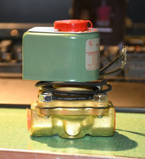 New Asco Red Hat 8210C93 Solenoid Valve 3/8" 120v asco 8210C 8210