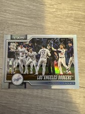2026 Topps #256 Los Angeles Dodgers Rainbow Foil Ohtani