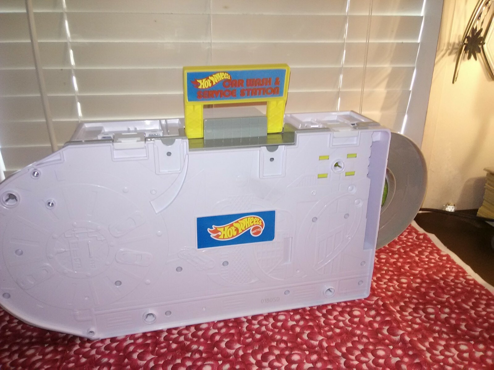 MATTEL Hot Wheels Throwback STO & GO Retro Collector's Playset 