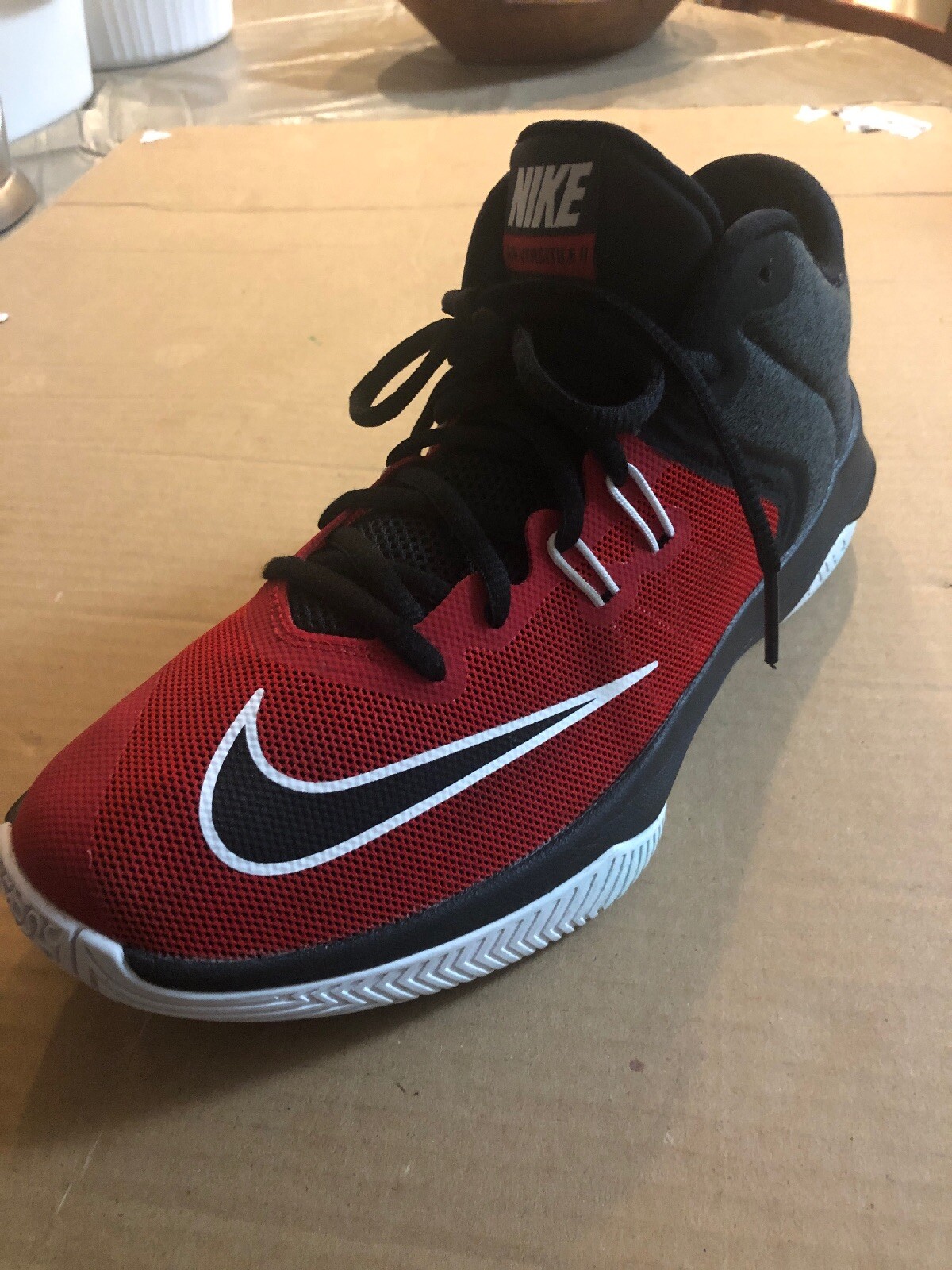 Nike Air Versitile II [921692-600] Men 