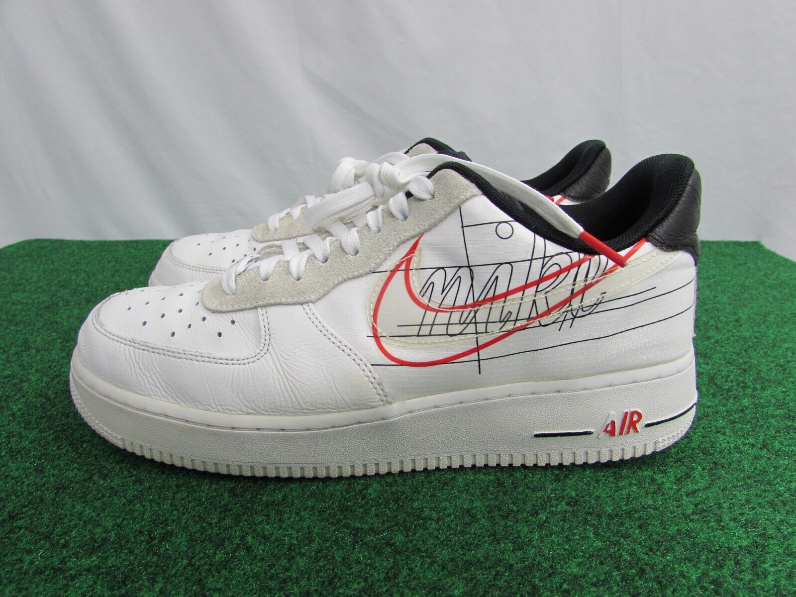 eso es todo James Dyson Entretener Size 10 - Nike Air Force 1 Low Script Swoosh 2019 for sale online | eBay