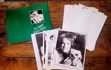 1980 "HE KNOWS YOU'RE ALONE" Slasher MOVIE PRESS KIT With 8 Photos In FOLDER 