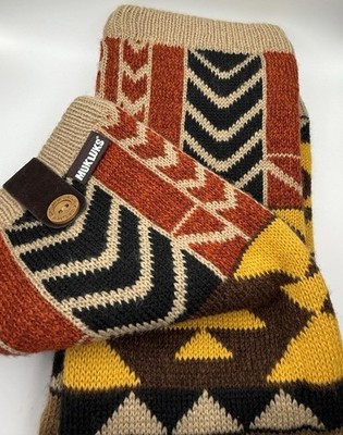 MUK LUKS Knit Boot Topper / Leg Warmer   Geometric Pattern
