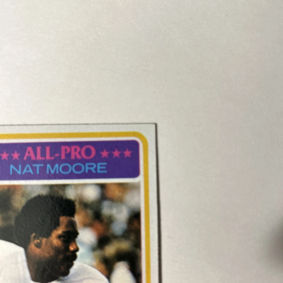 Topps 1978 Nat Moore #440  NM-MT to Mint Dolphins Pack Fresh Sharp Centered - Image 3 of 4