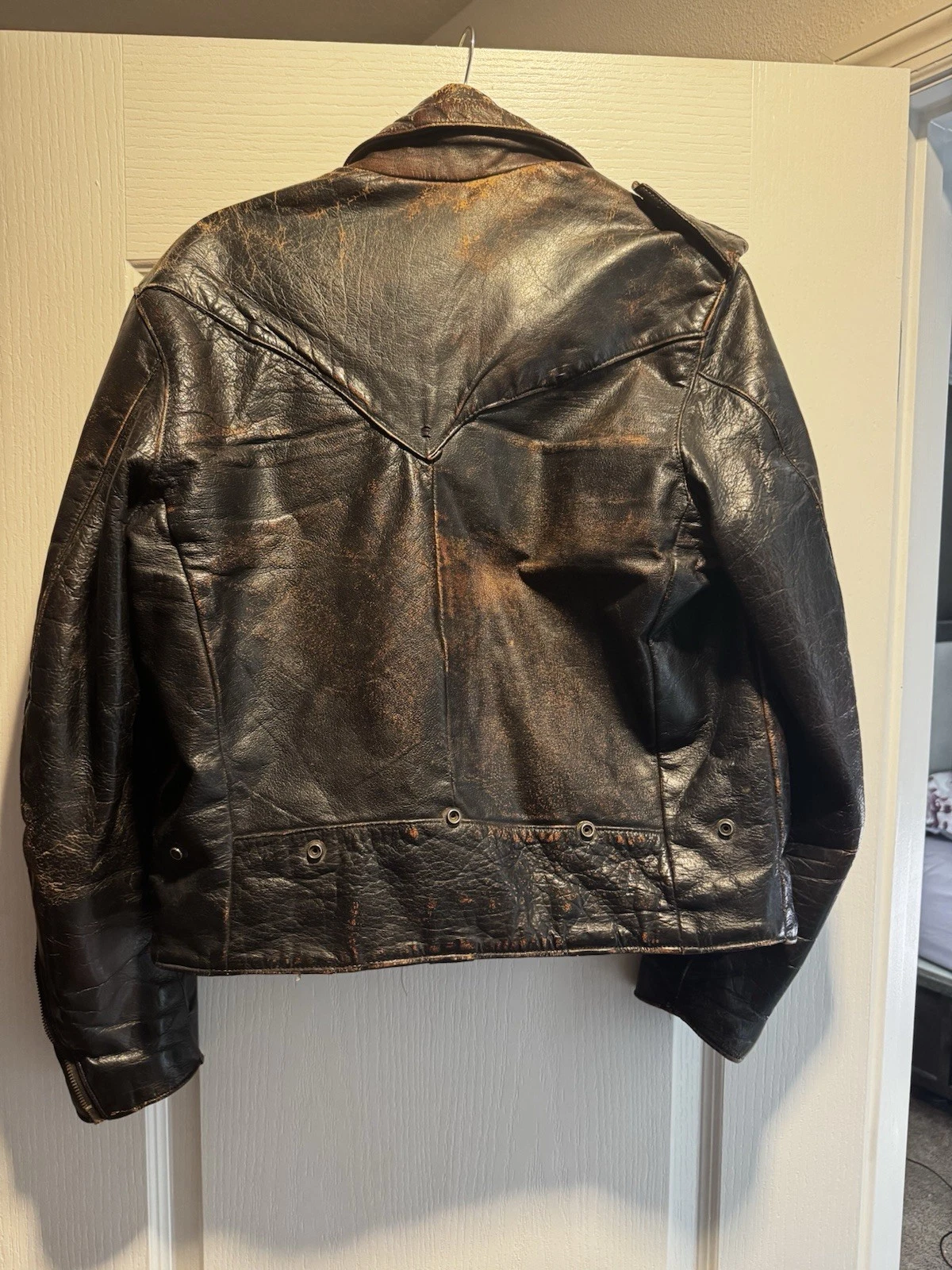 Vintage Brown Leather Biker Jacket 1960s 1970s Bomber Men's - product detail image 2