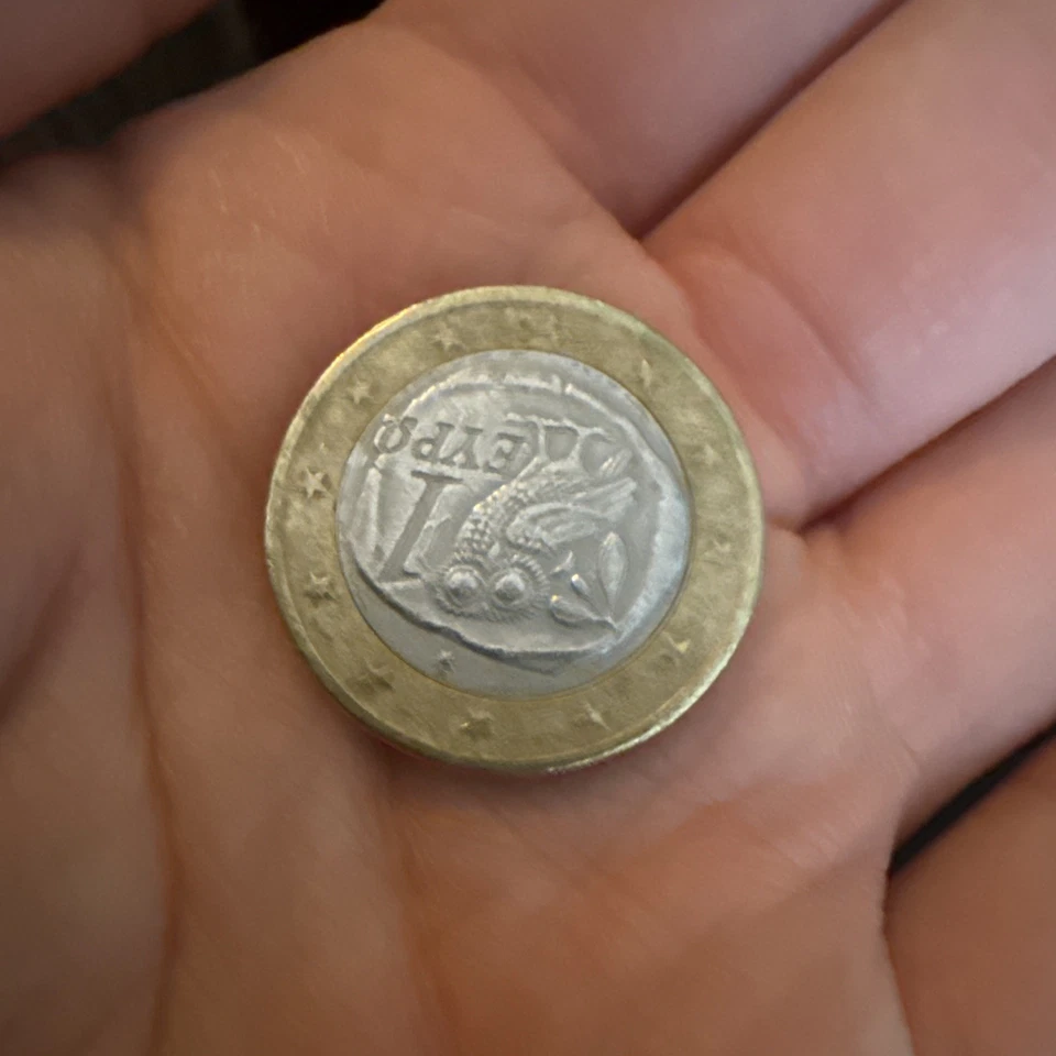 Moeda rara 1 euro 2002 Grécia - Imagem 3 de 4