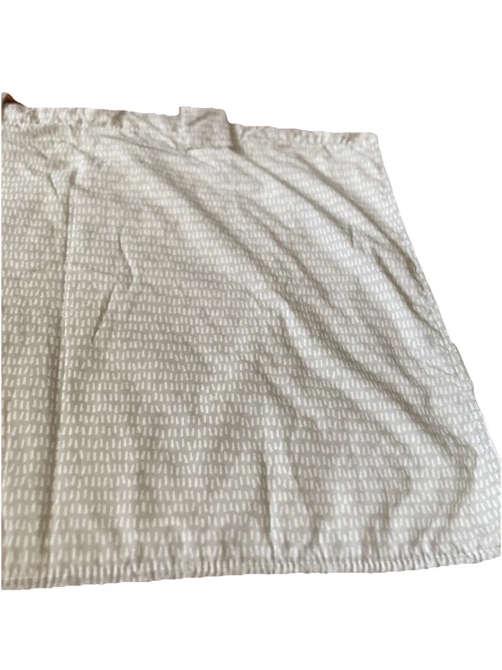 Cubierta de dosel Eddie Bauer gris/blanco roto/blanco para asiento de coche  Foto 3 de 4