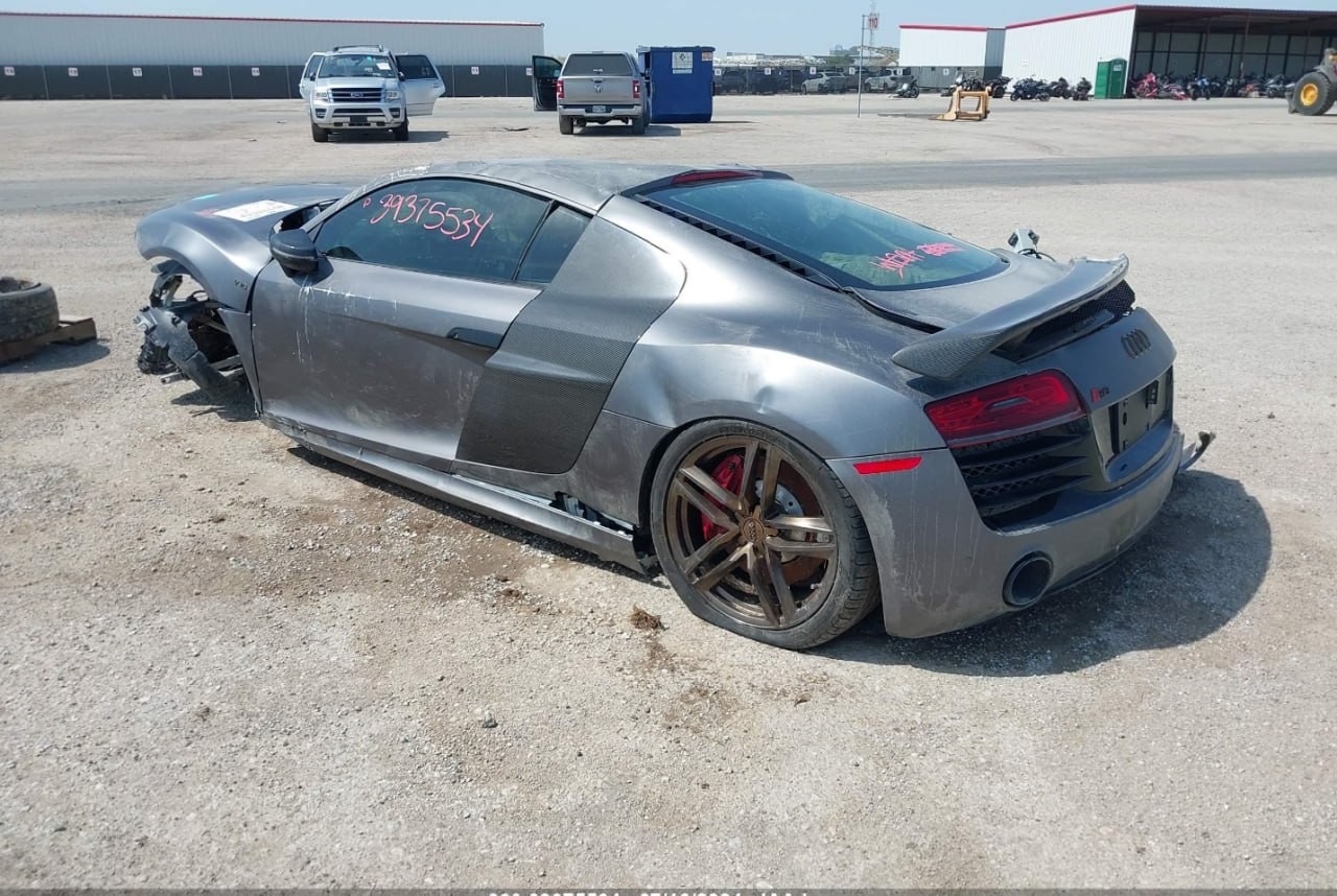 14-17 Audi R8 V10 2015 Left Driver Door Weatherstrip Rubber Seal ;:O