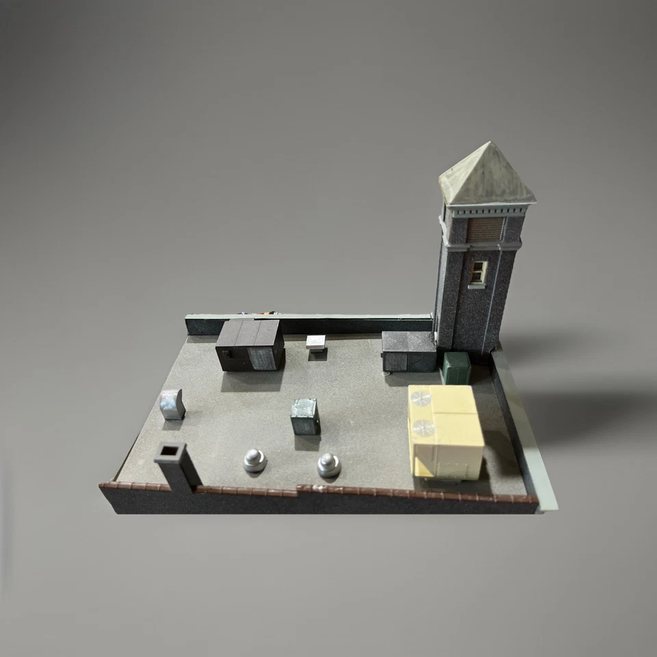 Ho Scale Fire House With Fire Trucks - Image 3 of 4