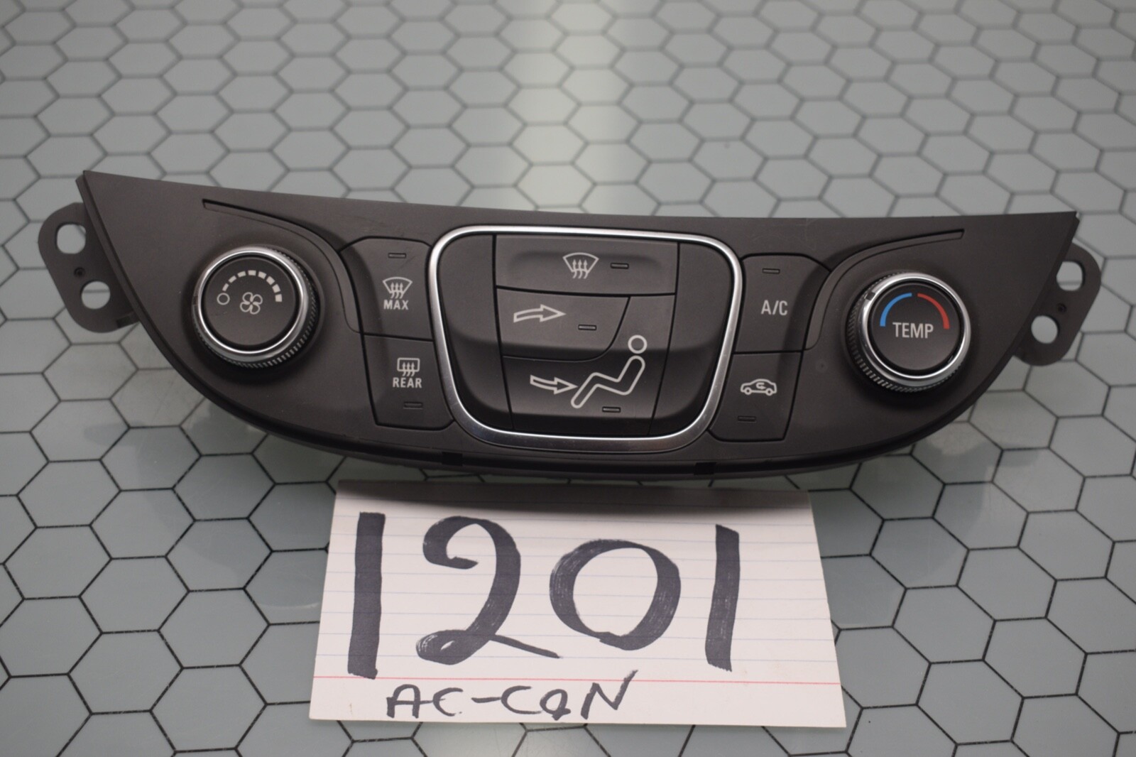 2018 Chevrolet Malibu AC and Heater Control Used Stock #1201-AC