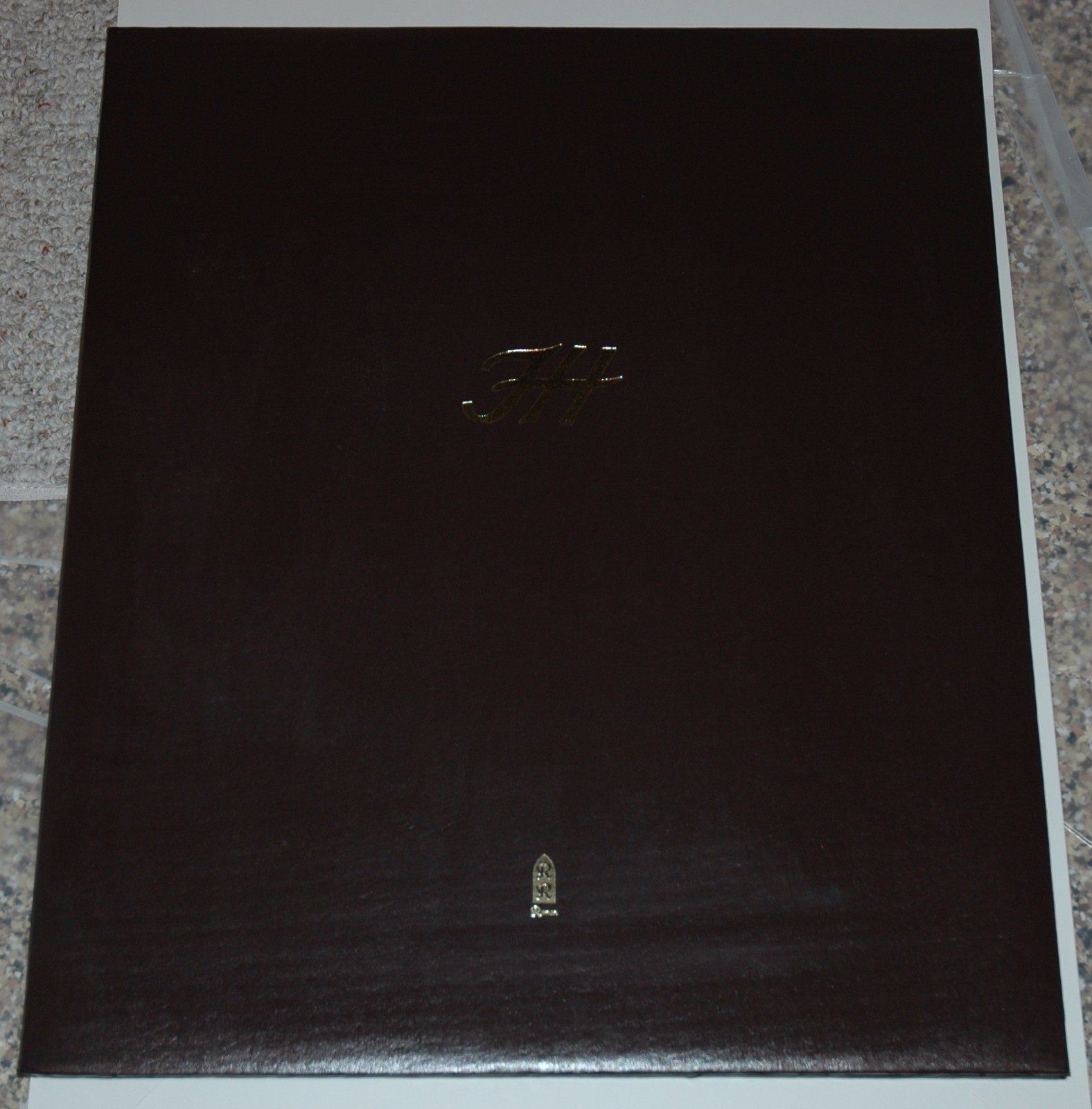 Picture 4 of 5