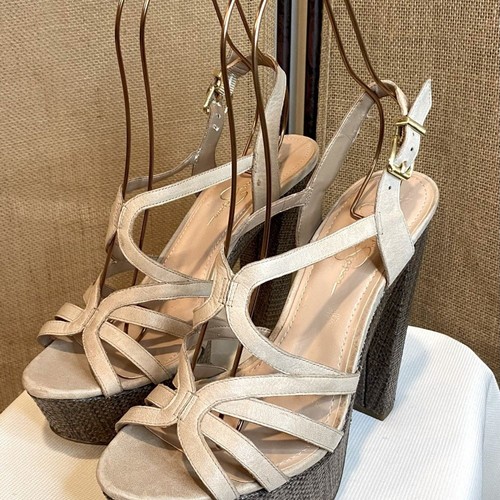 Jessica Simpson nackte Plateau-Sandale - 9,5 - Bild 3 von 14