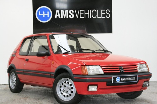 PEUGEOT 205 1.6 GTI STUNNING CAR IN EVERY RESPECT JUST 69,000 MILES SUNROOF ++ - Picture 3 of 12